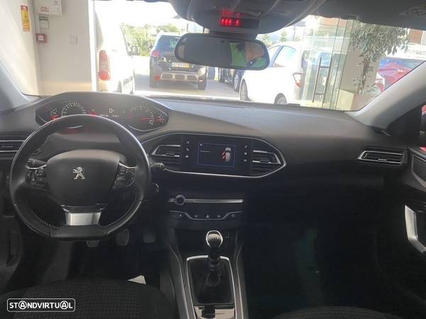 Peugeot 308 1.5 BlueHDi Style - 18