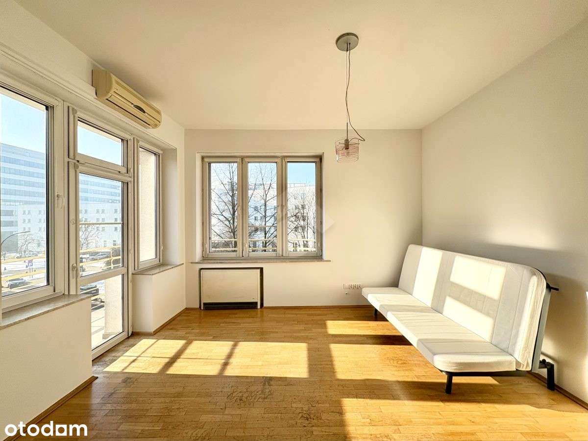 3- pokojowe mieszkanie obok Ronda Mogilskiego-2