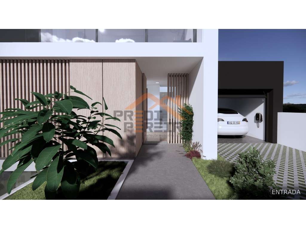 Moradia T5, com piscina, situada na Mealhada, Loures. - Grande imagem: 3/27