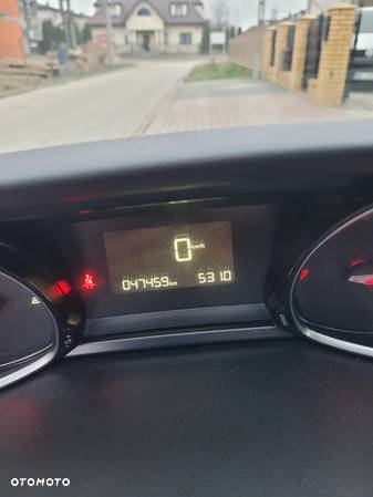 Peugeot 308 PureTech 130 GPF Stop & Start Allure Pack - 9