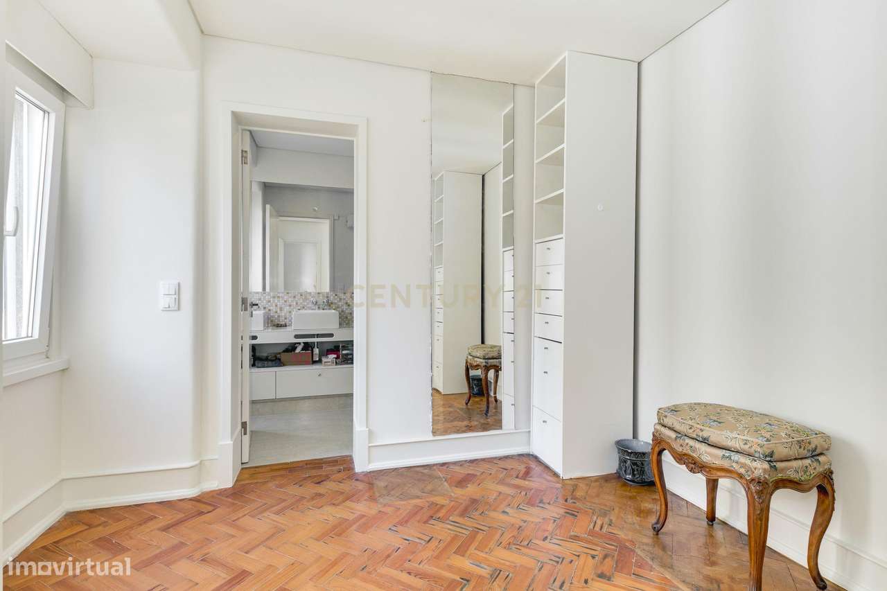 Fantástico Apartamento T4 na Alameda Dom Afonso Henriques – Localizaçã-21