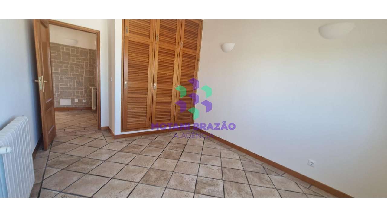 Magnífica Moradia Sesimbra c/Piscina-41