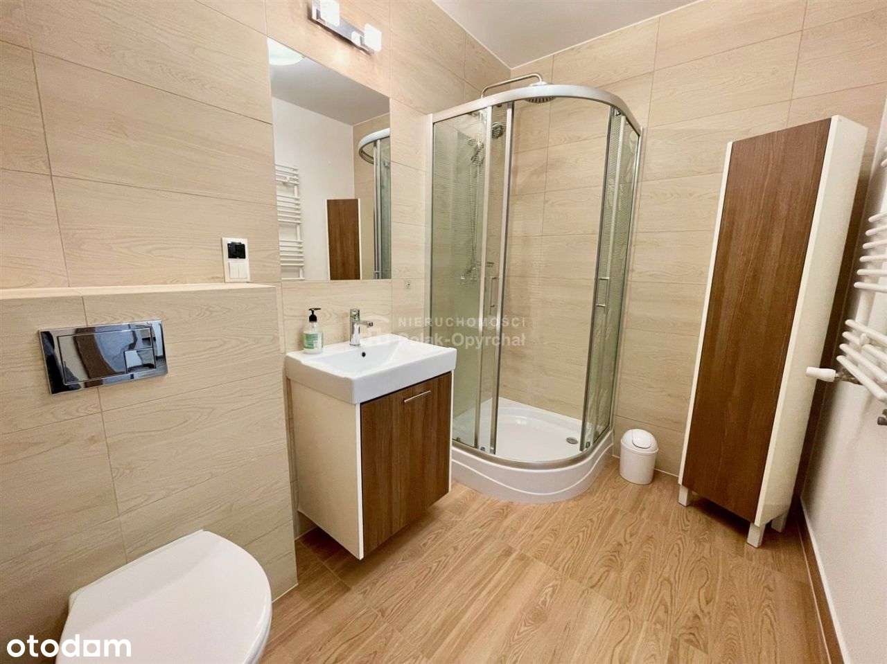 Kawalerka z dużym, słonecznym tarasem, 1 miejsce postojowe w garażu - Pełny obrazek: 5/11