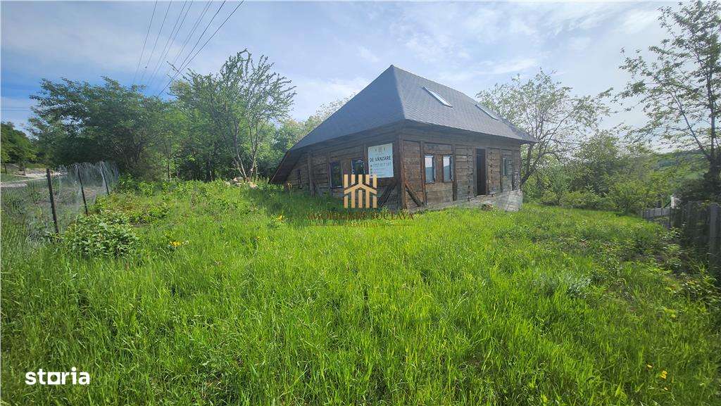 Casa Traditionala din lemn, in Bucovina! Zona Turistica - Cacica! - Imagine principală: 5/15