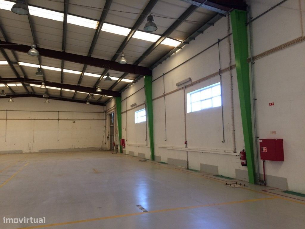 Armazém Industrial para arrendamento em Mafra - Grande imagem: 1/6