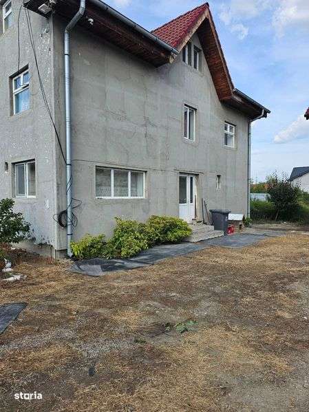 Casa P+1+M, 210mp,compusa din 9 Dormitoare, 3 bai,neterminata + 1000mp - Imagine principală: 4/8