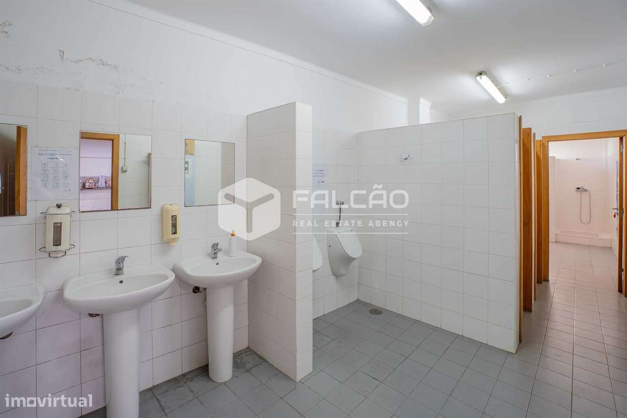 Armazém  Venda em Romeira e Várzea,Santarém-39