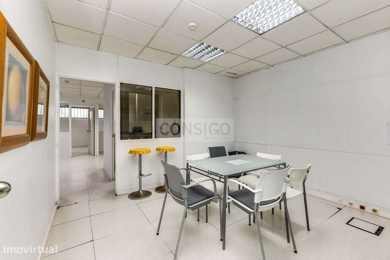 Espaço Comercial Moderno em Algés-5