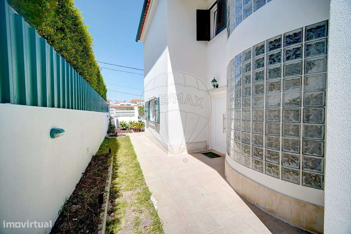 Moradia T5 para venda-9