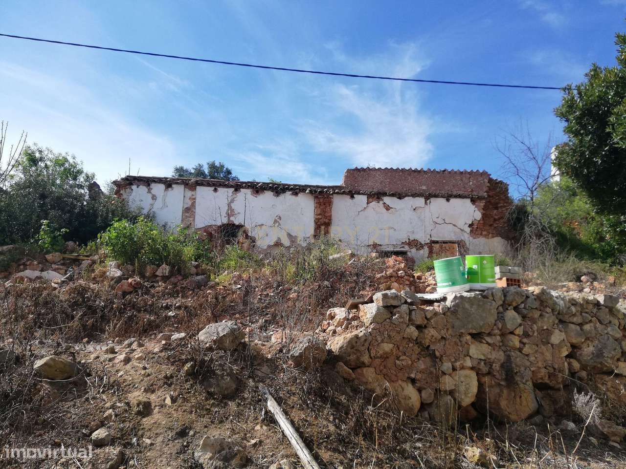 Terreno com ruína, em Messines de Cima - Grande imagem: 5/12