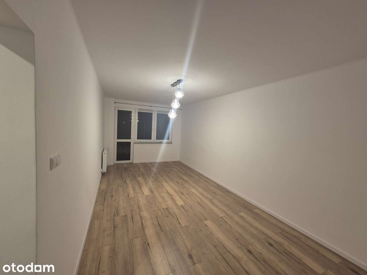 Kawalerka po remoncie 37m2, osiedle Zawiszy. - Pełny obrazek: 1/8