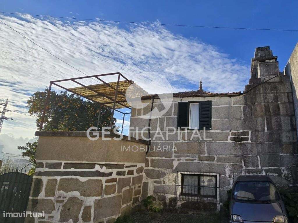 Moradia para recuperar com terreno em Vila Boa do Bispo, Marco de Cana - Grande imagem: 5/29