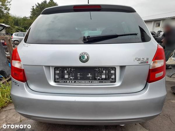 SKODA FABIA II SKRZYNIA BIEGÓW JUS MANUALNA 5-BIEGOWA 1.2 70KM 51kW - 15