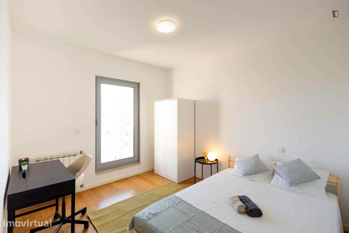 Quarto - localizado em Parque das Nações Lisbon - Grande imagem: 2/10