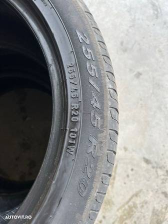 vând 4 anvelope 255/45/20 Pirelli de vară cu runflat ca noi - 4