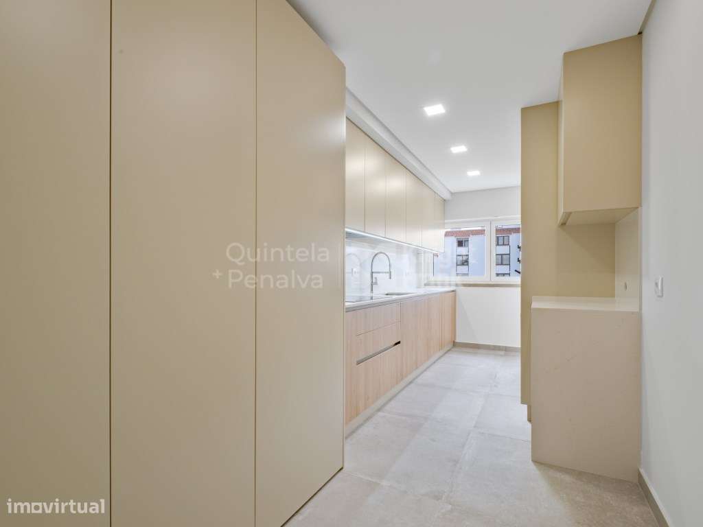 Apartamento T3 renovado na Quinta da Bicuda em Cascais-11