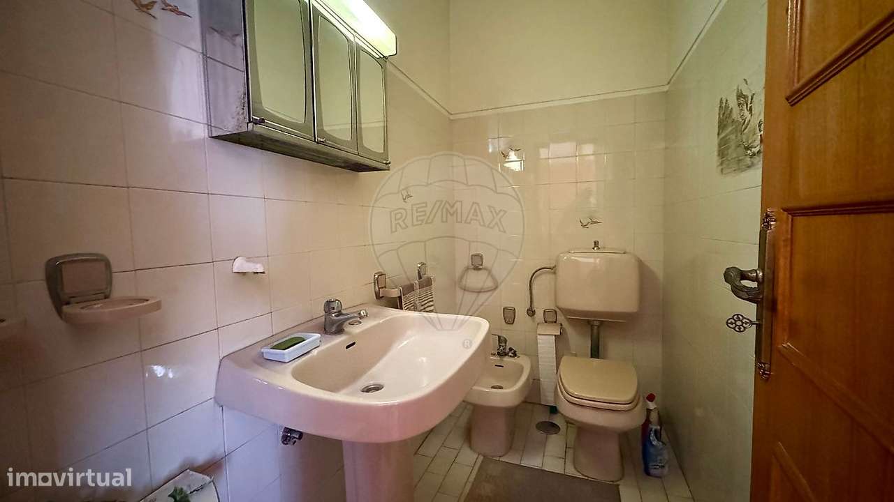 Moradia T4 para venda-16