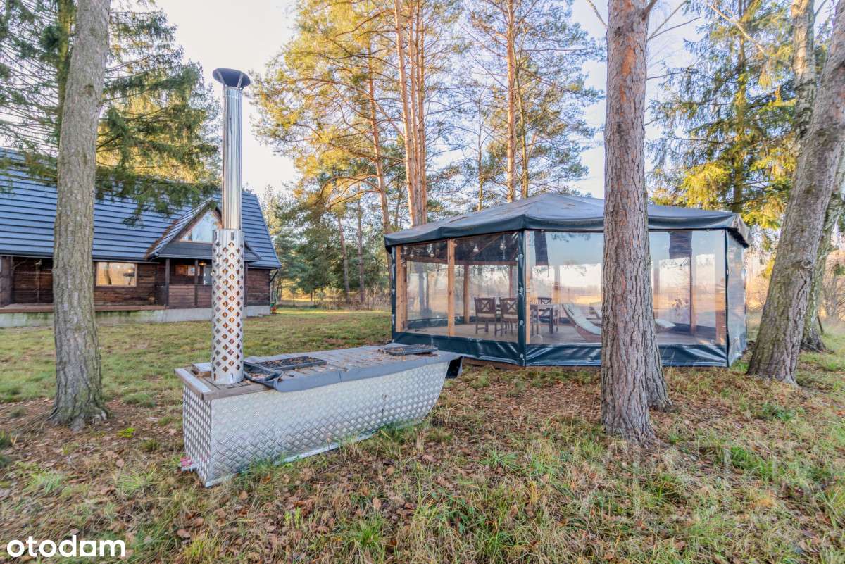 Dom z własnym stawem w ostatniej linii zabudowy-16