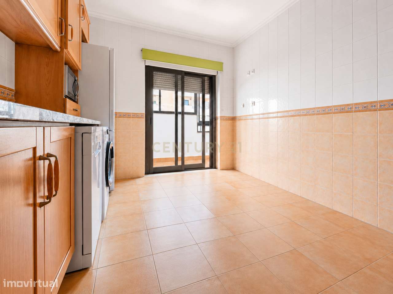 Espaçoso Apartamento T3  com Arrecadação em Pinhal Novo, Palmela-9
