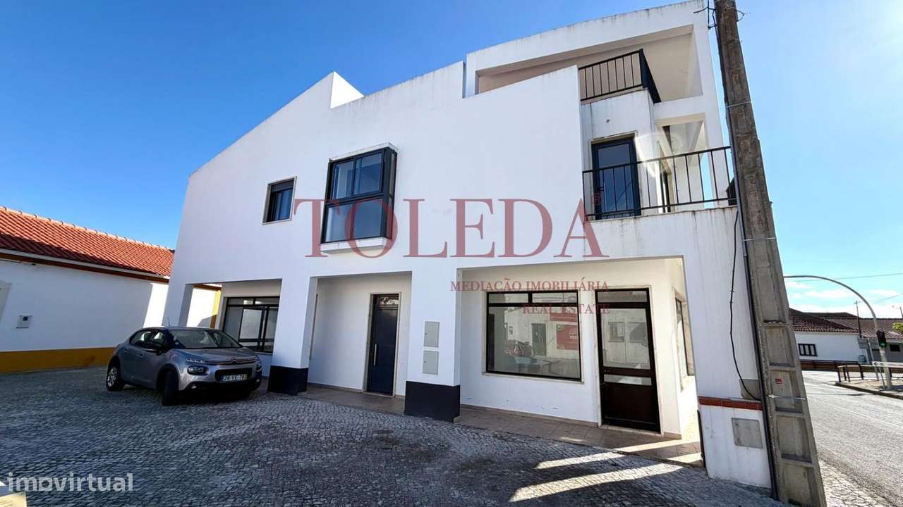 Moradia mista com 2 frações-47