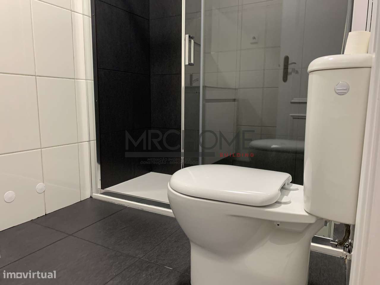 Apartamento T1 Junto ao Complexo desportivo da Rodovia-6