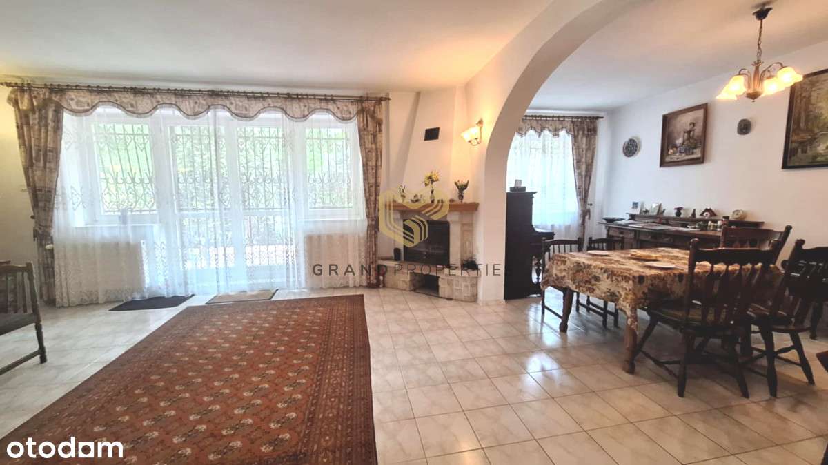 Cichy dom wśród zieleni, duży taras, dobry dojazd-9