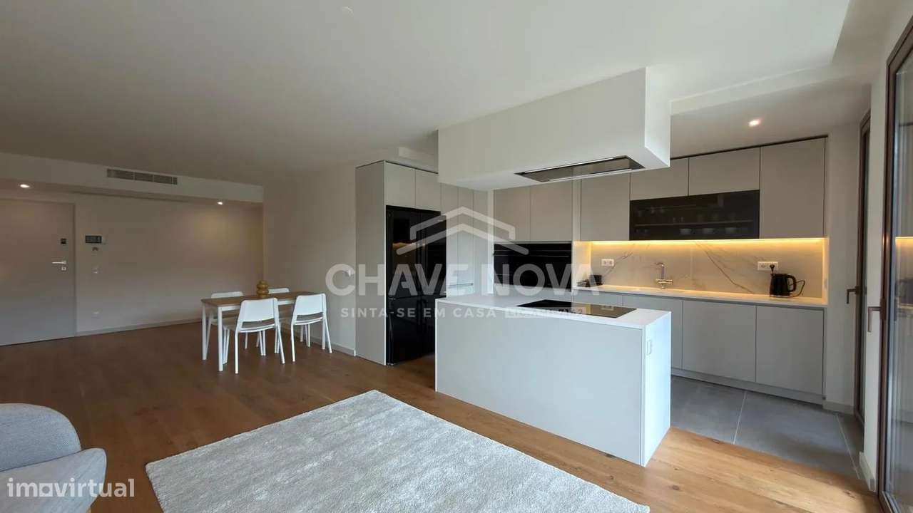 Apartamento T3 Novo c/ 2 Lugares de Garagem em Oliveira do Douro-23