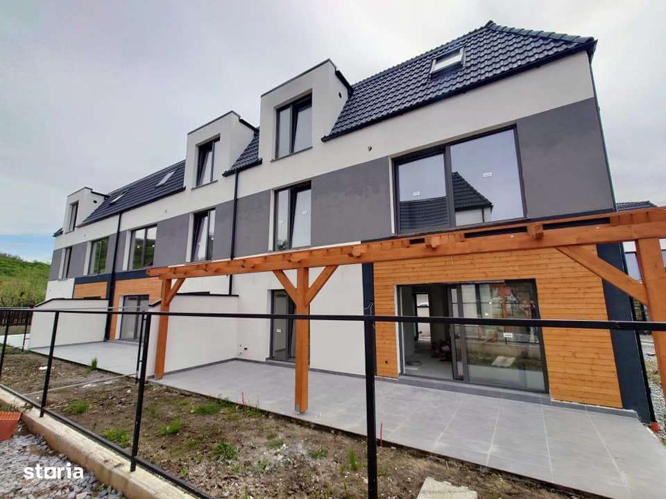 Case moderne/ pasive, spre vanzare, constuctie 2023 - Imagine principală: 2/8