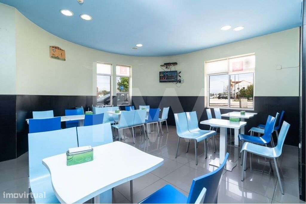 Padaria Pastelaria com fabrico próprio para Trespasse - Grande imagem: 4/27