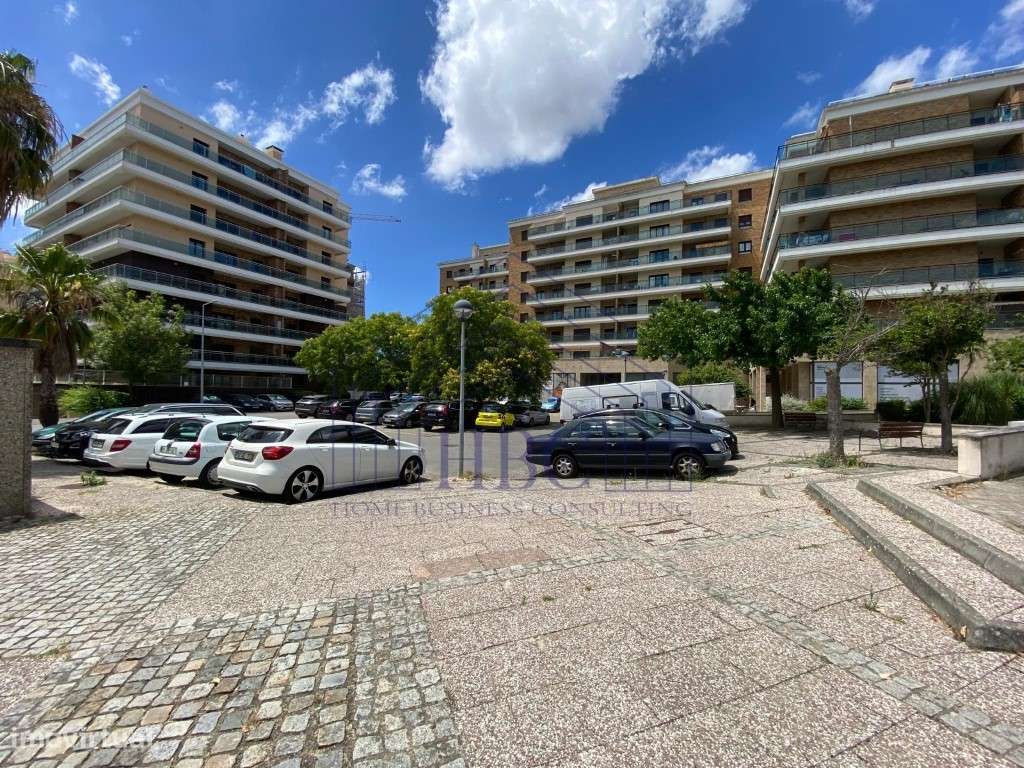 Espaço Comercial de Excelência | Ideal para Investimento ou Utiliza...-19