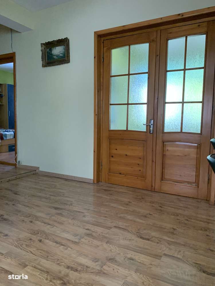 km.4/5-Casa Sp+P+M-teren 684 mp d-21m preț 285.000 euro-4