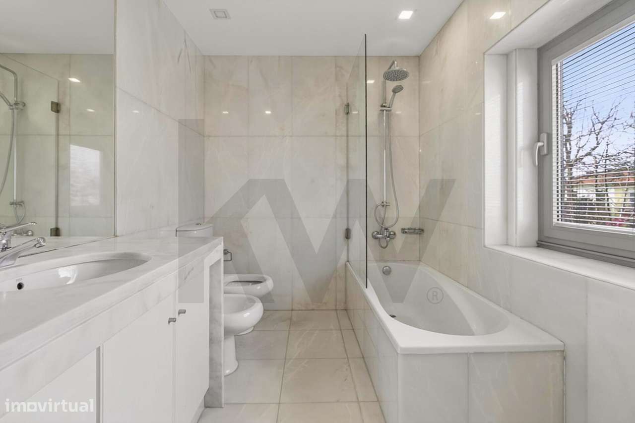 Moradia T3 com Jardim: O Privilégio de Viver no Bairro Marechal Gomes - Grande imagem: 4/25