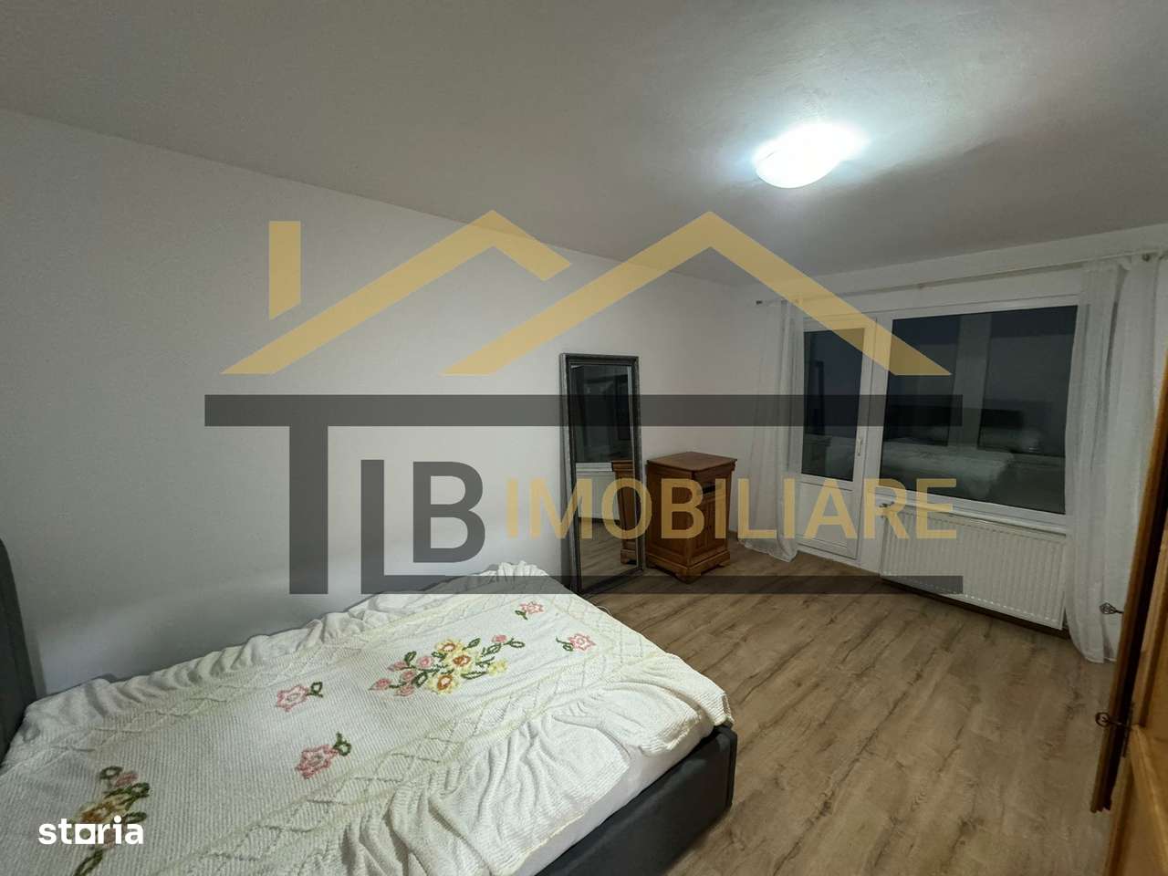 Apartament de 2 camere, 60 mp, decomandat, Zona 7 Noiembrie - Imagine principală: 2/13