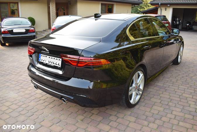 Jaguar XE 2.0 P250 R-Dynamic S - 7