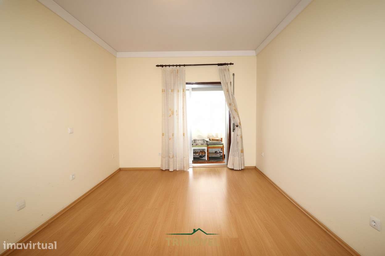 Apartamento T2+1 em São João da Madeira-7