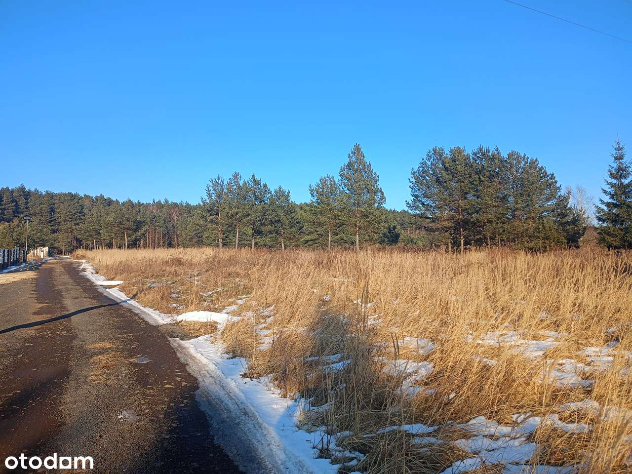 Ustawna działka na dom parterowy -dostępnych kilka działek obok siebie-1