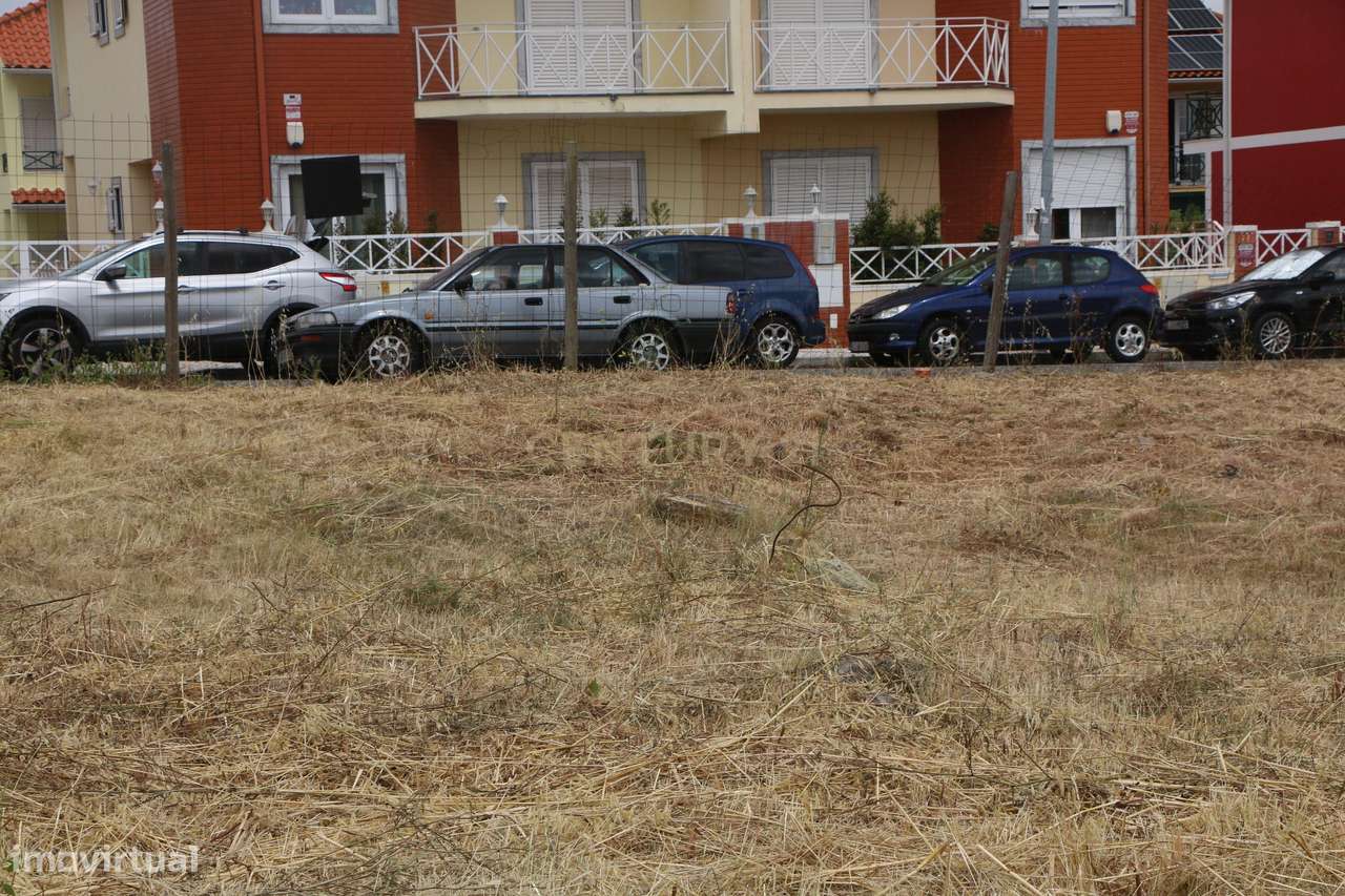 Sintra Lourel - Lote de Terreno para Construção de Moradia Geminada - Grande imagem: 5/9