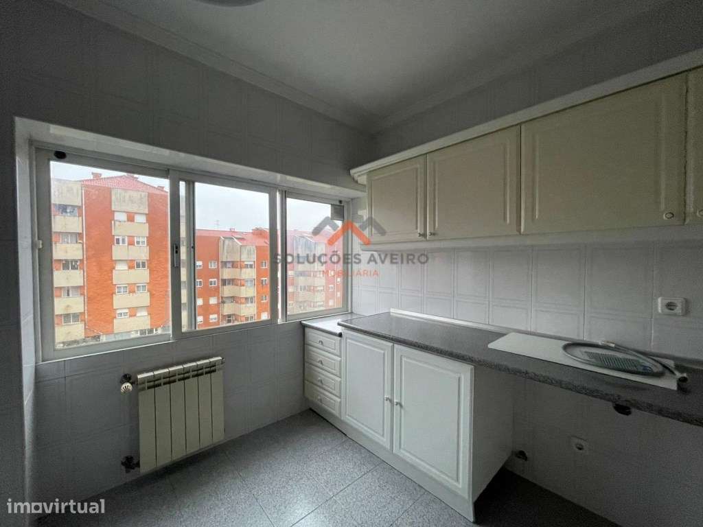 Apartamento T3 em Esgueira - Conforto, Espaço e Excelente Localização - Grande imagem: 3/18