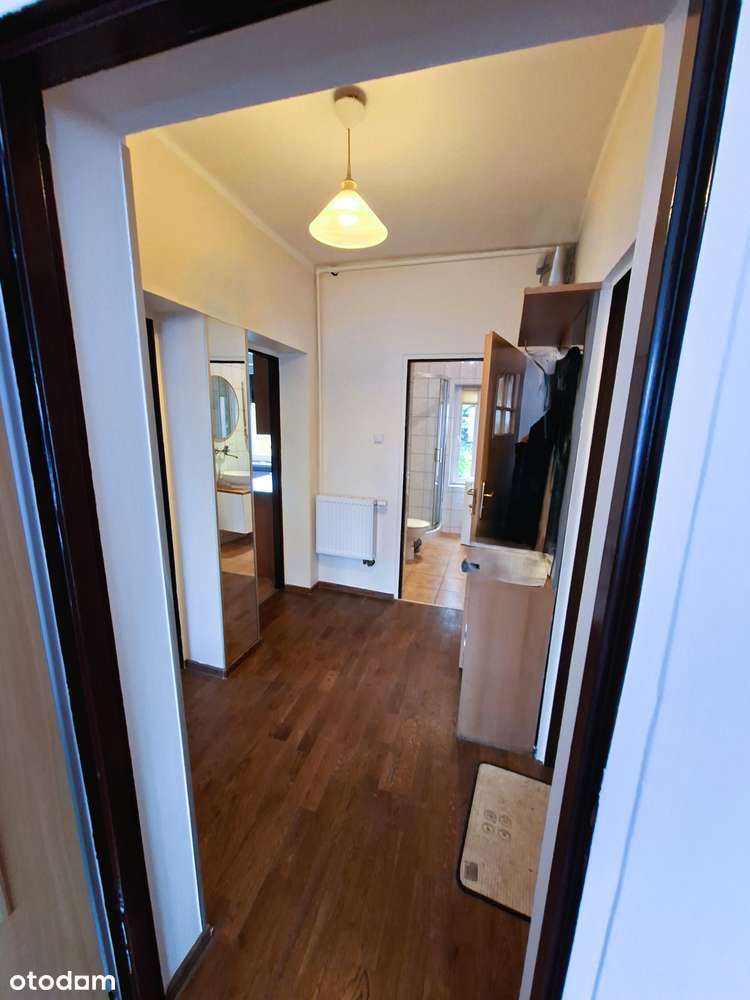 Na sprzedaż -Połowa domu na parterze z garażem i ogrodem Amelung-9