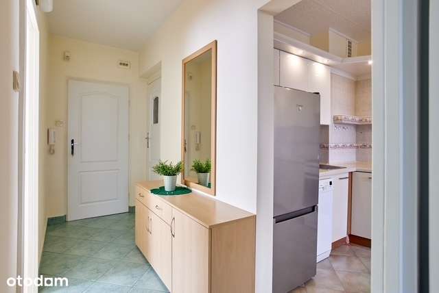 Dwa pokoje na parterze przy metrze Imielin-6