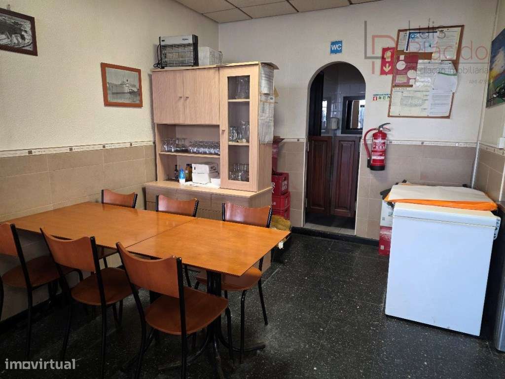 SNACK-BAR/RESTAURANTE NO CENTRO DA CIDADE-6