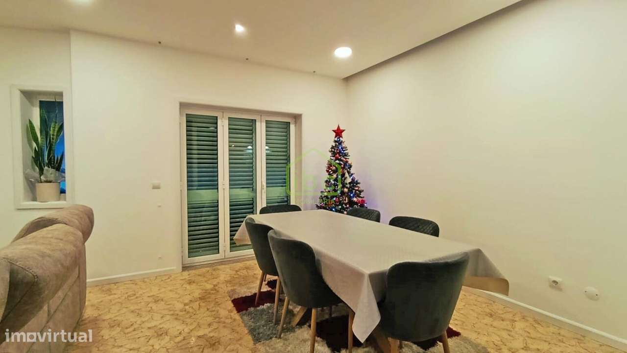 Moradia T3 | Beiriz | Póvoa de Varzim - Grande imagem: 4/10