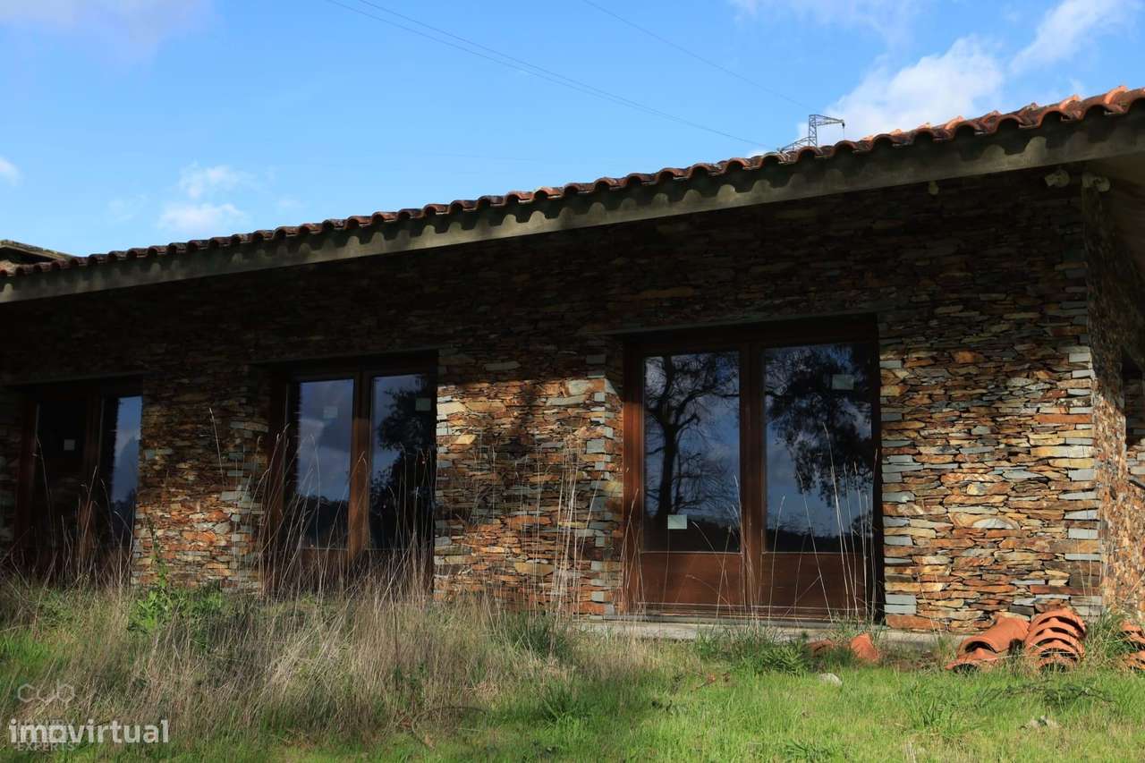 Quinta dos Moinhos - T4 de 7.100 m² de terreno em Penafiel para VENDA-35