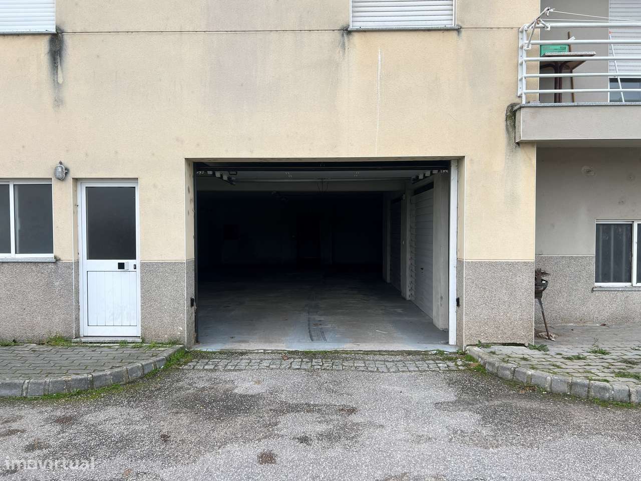 Apartamento T3 - Av. Restauradores do Concelho - Tarouca-17