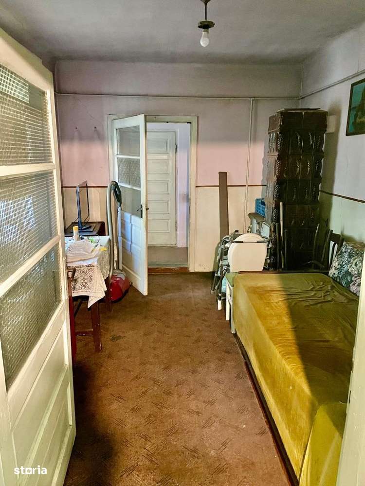 Casa de vanzare in Gradiste - Imagine principală: 3/11