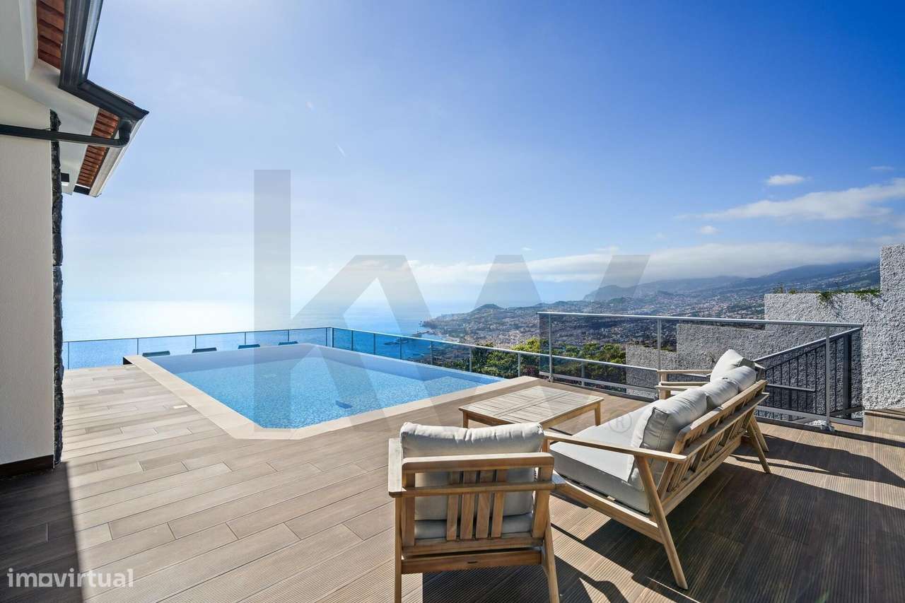 Moradia T4 com piscina e vista oceano, São Gonçalo, Funchal-6