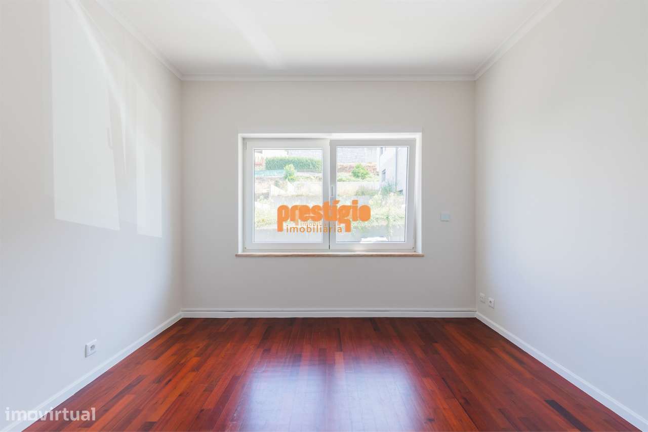 Apartamento T3 Venda em Nogueira, Fraião e Lamaçães,Braga-30