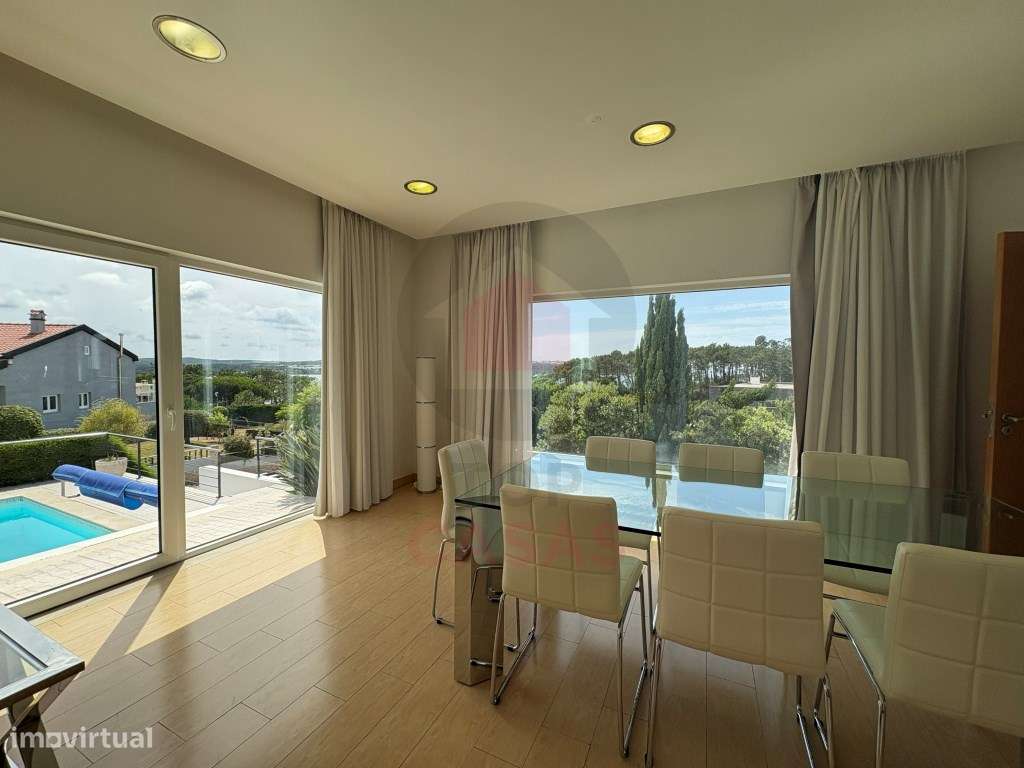 Moradia Contemporânea de Luxo com Vista Deslumbrante sobre a Lagoa ...-28