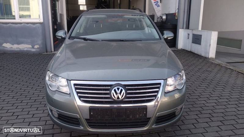 VW Passat Variant 3C B6 2.0 tdi 140cv 2007 p/ peças - 2