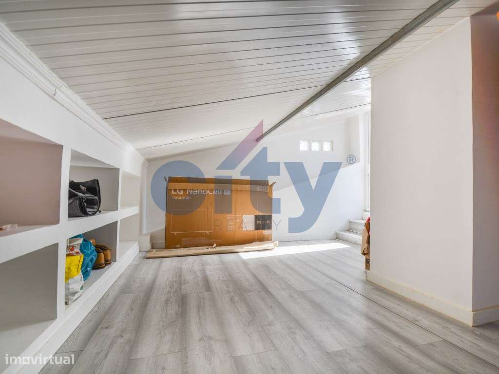 Moradia T2 c/ Terraço e Espaço Exterior | Tramagal, Abrantes-17